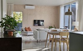 New Villa W/Sauna, Jacuzzi &Wifi
